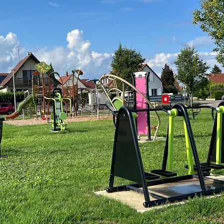 Maison Familiale Au Calme Dans Le Ried Alsacien